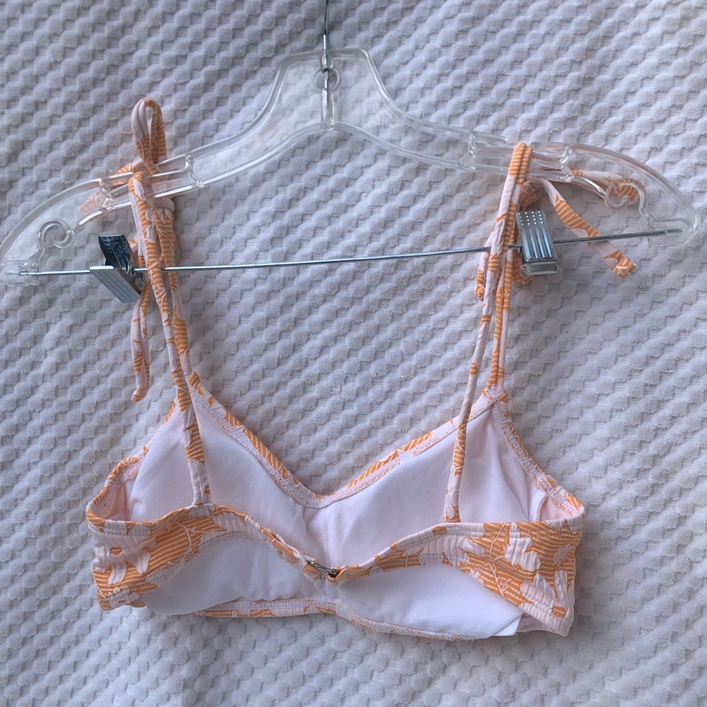 NWOT Xhilaration Orange White Floral Textured 2-PC Two Piece Convertible Bikini - Picture 9 of 16